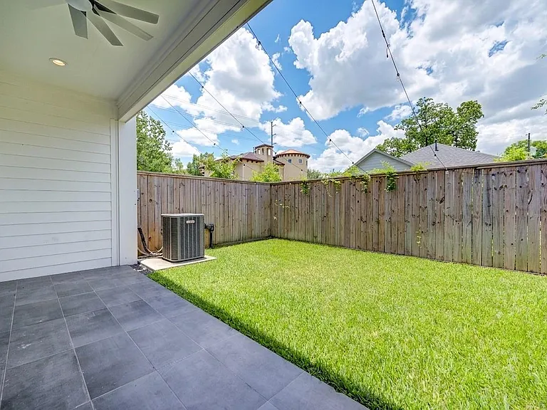 18 Sidney St #A — Photo 28