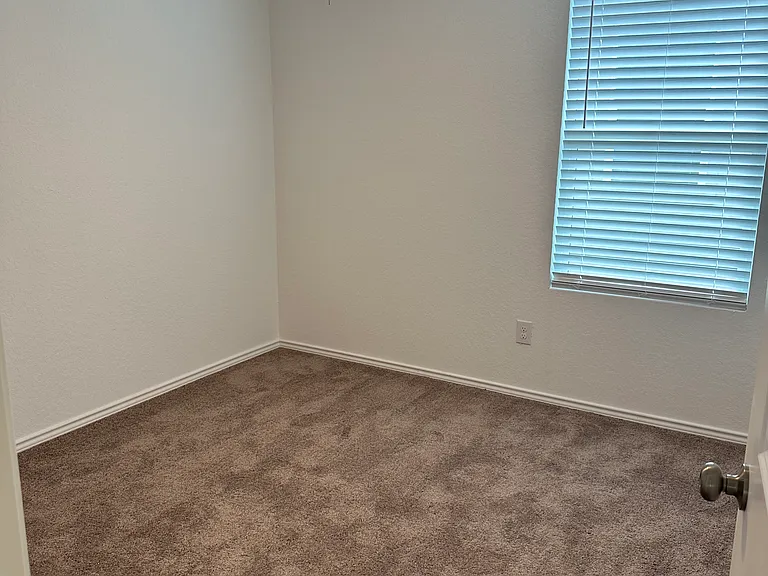 2508 Sweet Olive — Photo 9