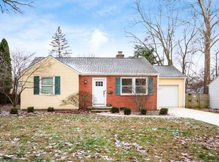 353 Kenbrook Dr, Worthington, OH 43085