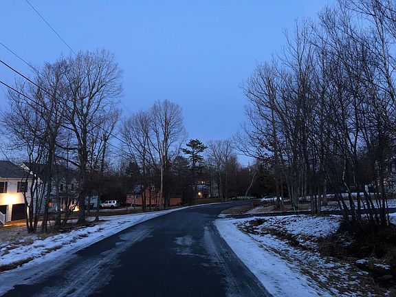 4th image of 2121 Wild Laurel Dr