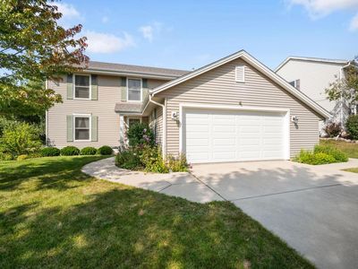 2734 Field DRIVE, Waukesha, WI, 53188