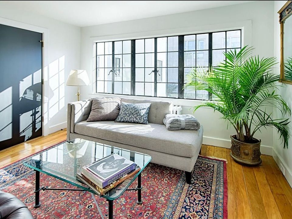 1st image of 9 Everett St #4