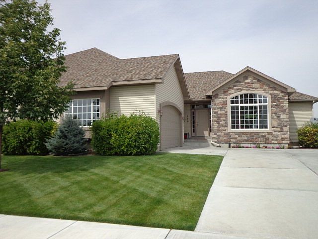 1st image of 420 Tapitio Dr