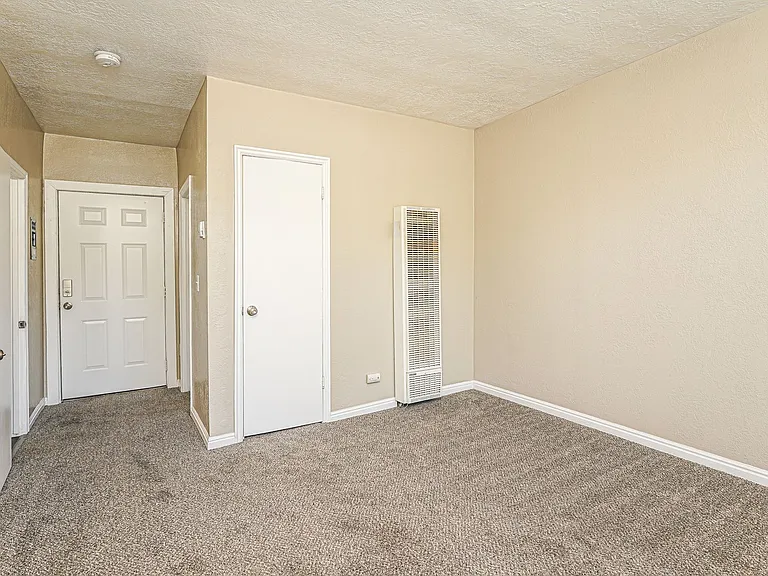 3153 Adams Ave — Photo 10