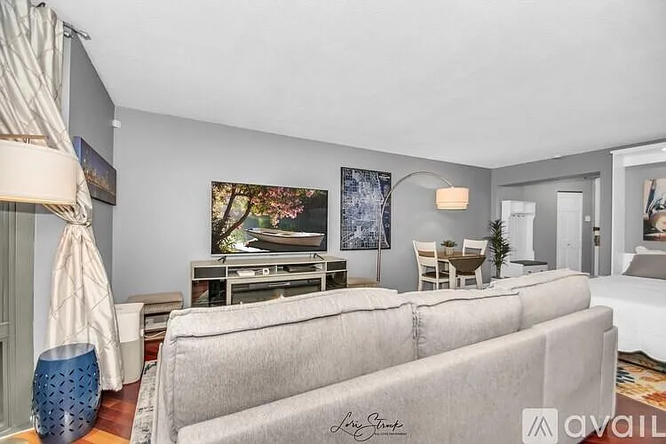 1340 N Dearborn St #5F — Photo 10