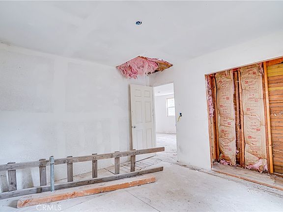 5th image of 12055 Kagel Canyon Rd