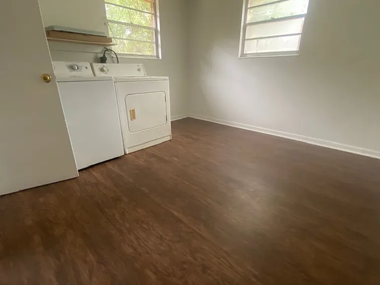 4305 Anson Dr — Photo 6