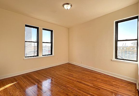 2nd image of 132-09 Maple Ave Floor 4