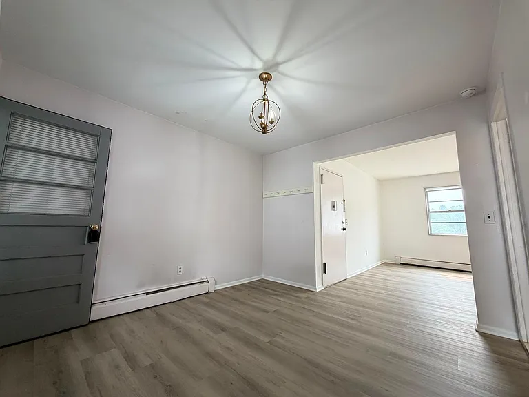18 Fairview Dr #3 — Photo 11