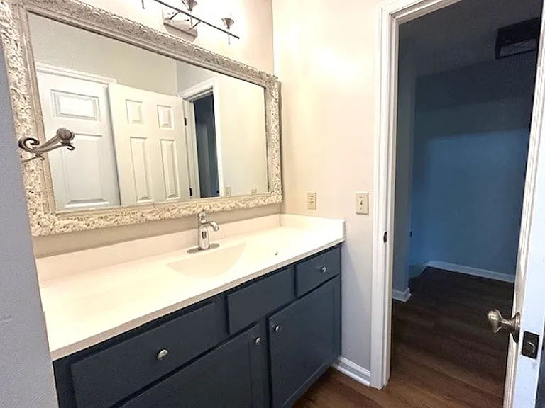 144 McMurray Cir — Photo 12