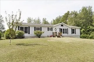 12168 Six Mile Rd photo 1