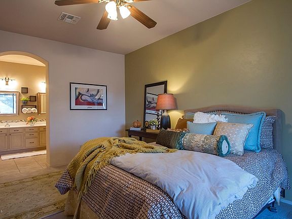 5th image of 2460 W Tom Watson Dr