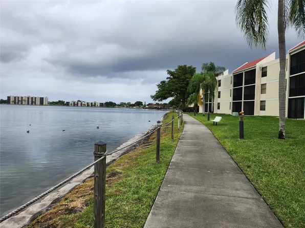 112 Lake Emerald Drive #208, Oakland Park, FL 33309