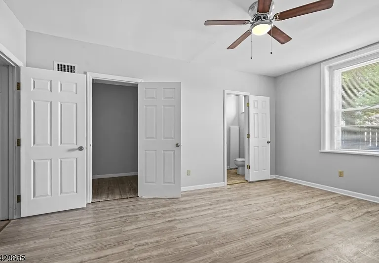 107 Macarthur Ave #2 — Photo 3