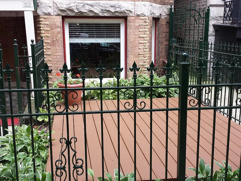 3845 N Kenmore Ave #G — Photo 17