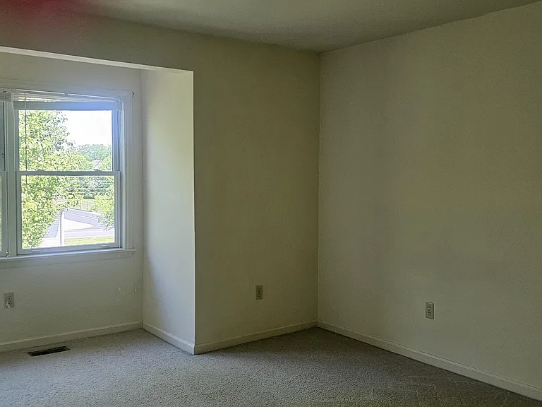 7 Mill Park Ln — Photo 12