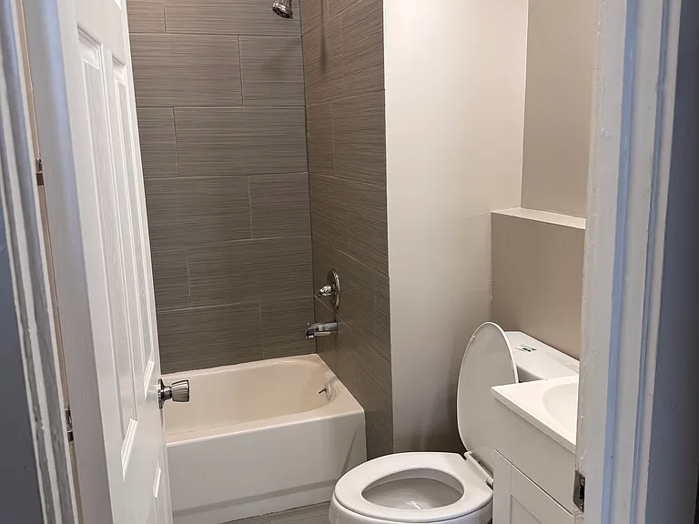 239 Clinton Ave #2 — Photo 6