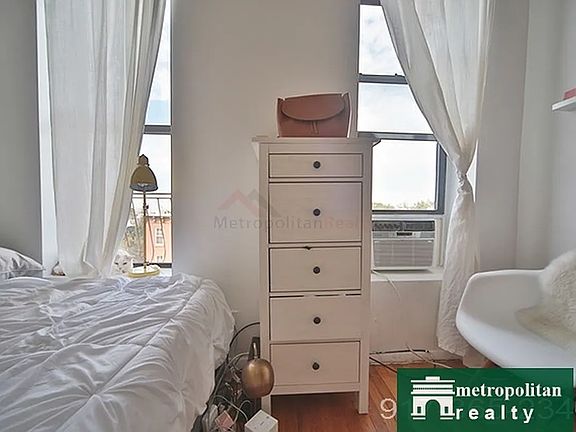 2nd image of 453 7th Ave APT 4B