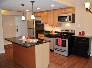11617 Stoneview Sq UNIT 73/2B, Reston, VA 20191