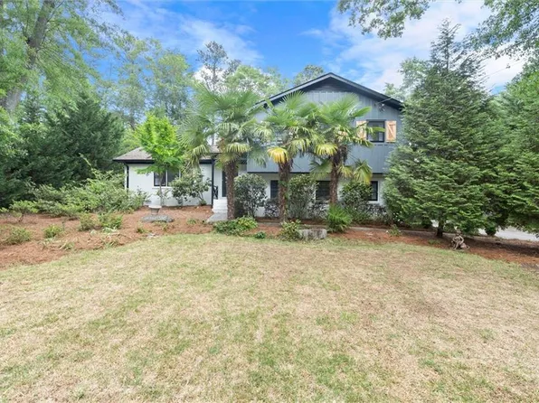 1995 Debra Ln, Marietta, GA 30066