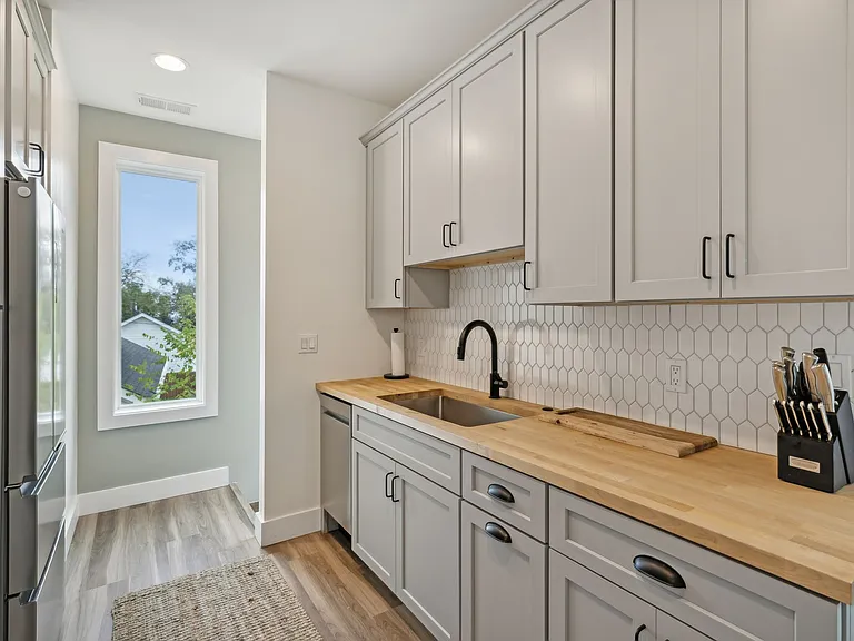1808 Beech Ave #B — Photo 7