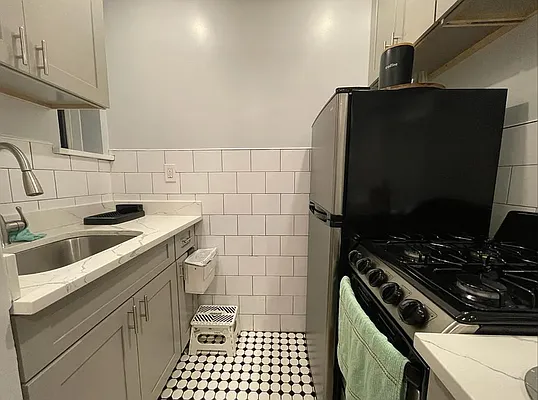 Rented by Keller Williams NYC | media 6