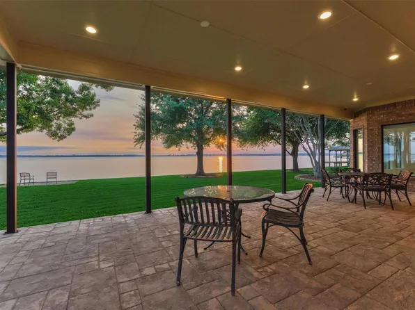 12022 Sagittarius Dr E, Willis, TX 77318