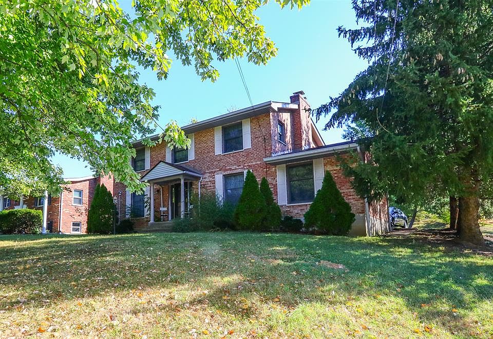1st image of 812 Mary St