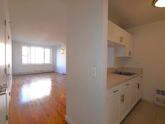 Living room, photo 3