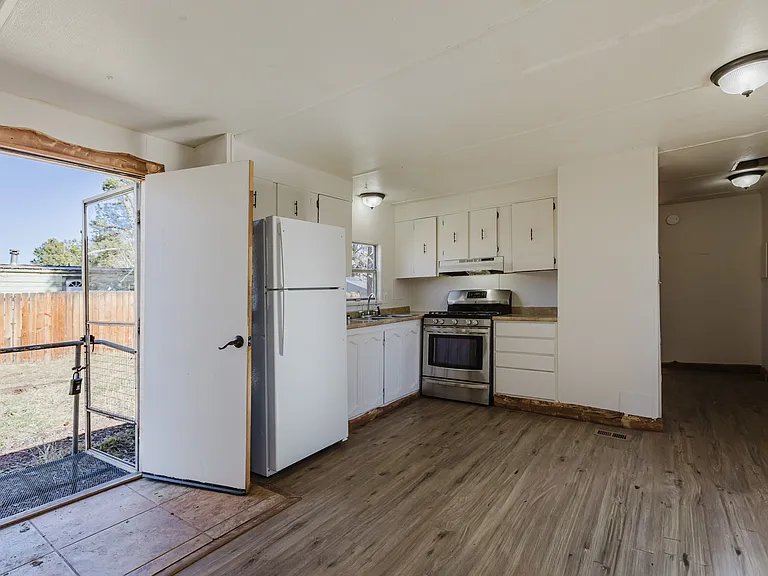 118 Homestead Dr — Photo 3