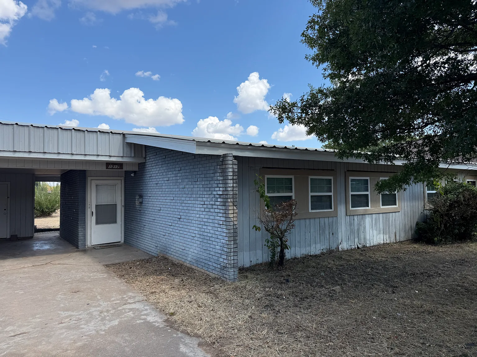 2 bed, 900 sqft, $975 — Photo 4