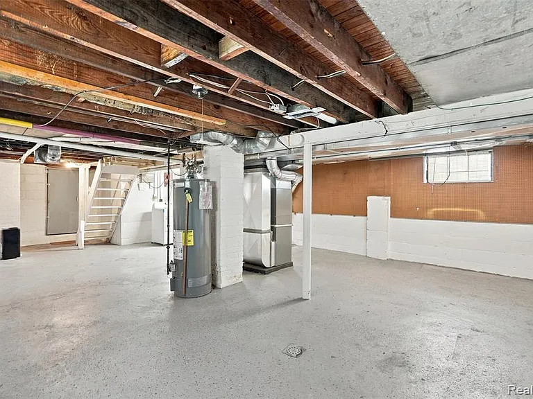329 W Sonoma Ave — Photo 20