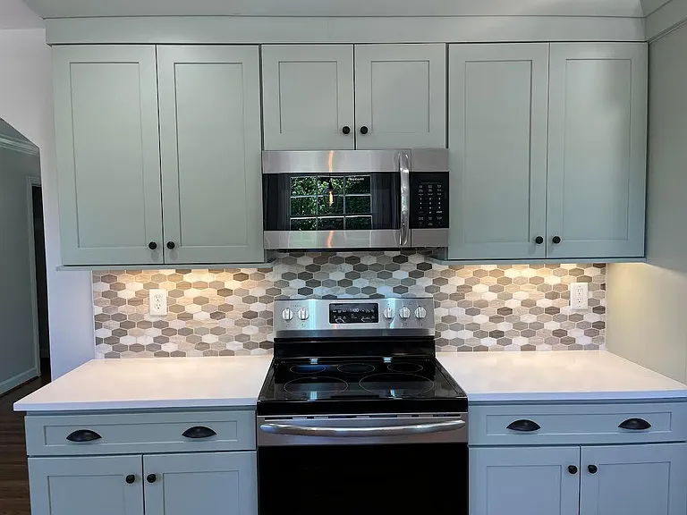 409 Barbara Dr — Photo 23