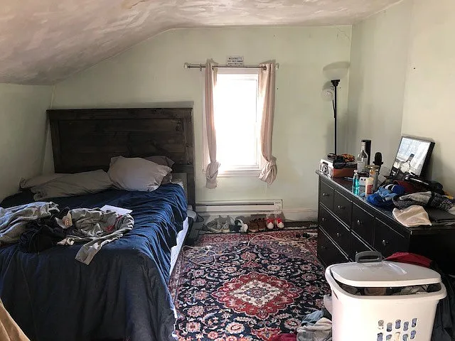 40 Hillside St — Photo 8