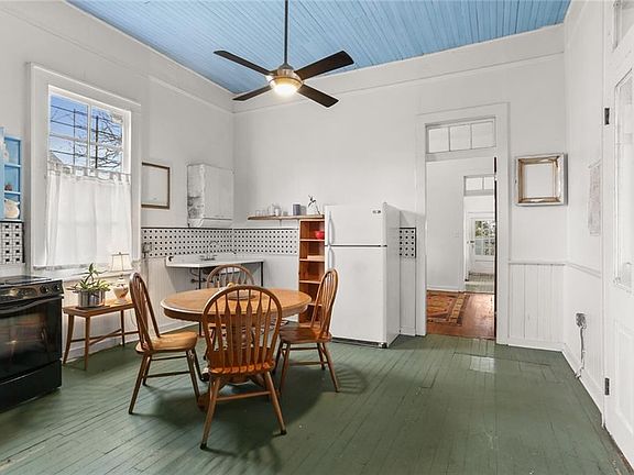 4th image of 4531 Saint Claude Ave