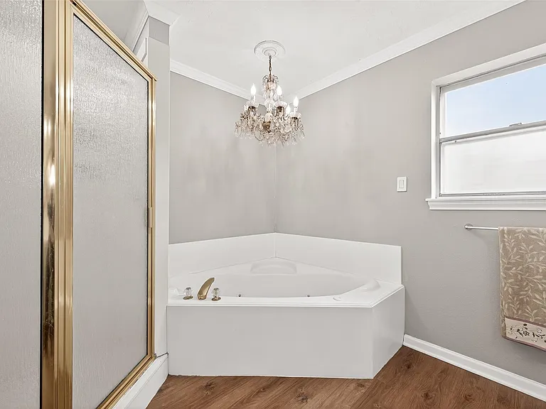 4230 Annawood Cir — Photo 6