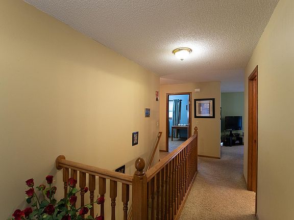 2nd image of 1712 Humphrey Ct