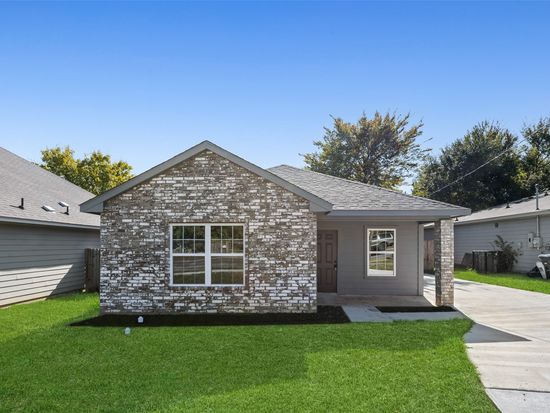 1616 E Robert St, Fort Worth, TX 76104
