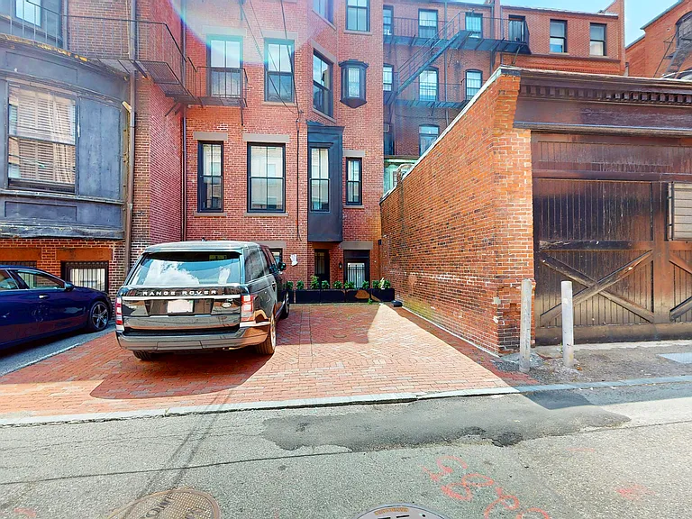 277 Marlborough St #CH — Photo 6