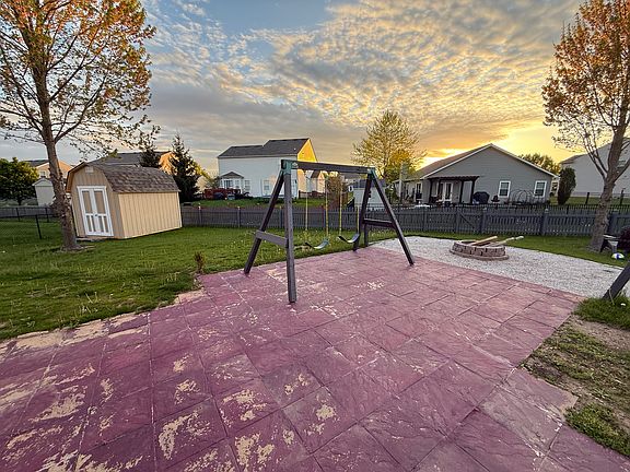 4th image of 1210 Highland Lake Way
