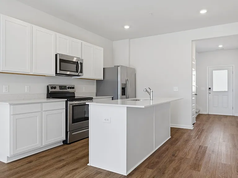 473 Alcott Way — Photo 9