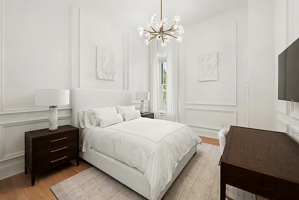 Rented by Compass | media 22