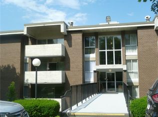 3203 Charlemagne Cir, Pittsburgh, PA