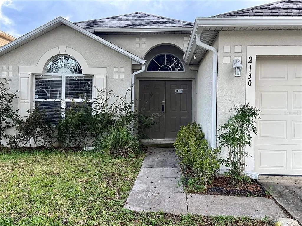 3 bed, 2.0 bath, 1632 sqft, $2,250 — Photo 2