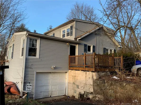 20 Fulton Dr, New Fairfield, CT 06812