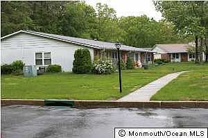 1st image of 219 Buckingham Court #C