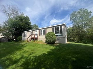 54 Ross Park Dr, Sandy Creek, NY 13145