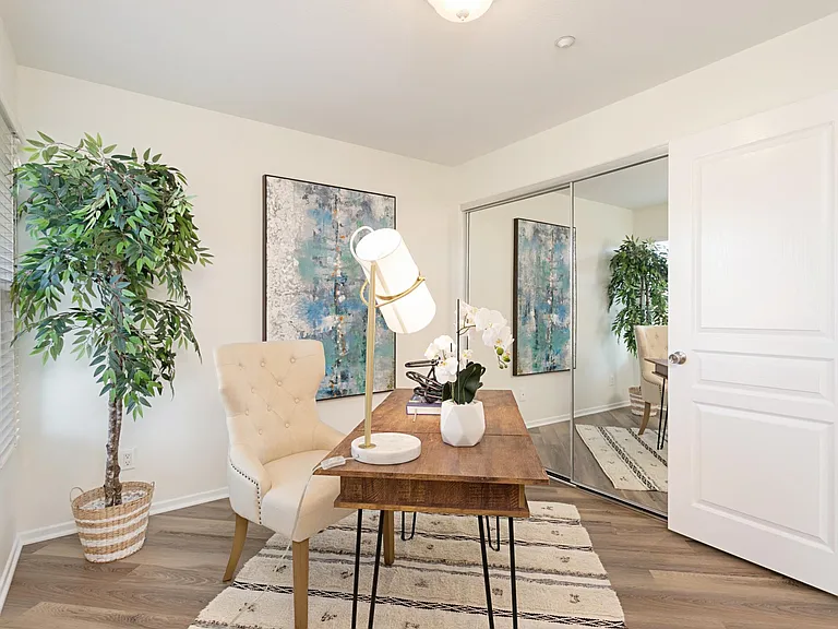 577 Almond Rd — Photo 17