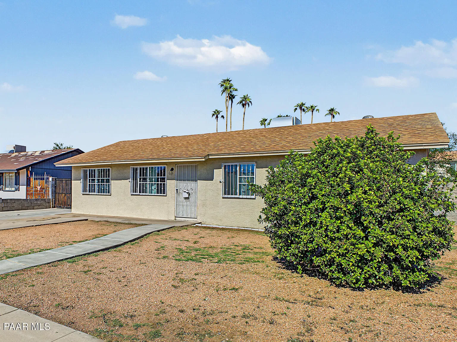 4 bed, 2.0 bath, 1188 sqft, $2,100 — Photo 3