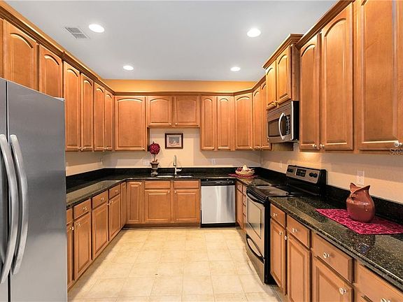 3rd image of 17350 Promenade Dr
